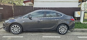 Opel Astra J 1.7 - imagine 3