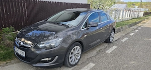 Opel Astra J 1.7 - imagine 4