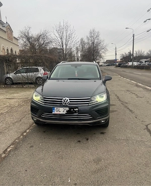 Vand Touareg 2015 -12500 euro 