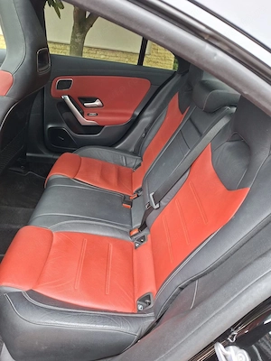 Mercedes-Benz CLA 35 AMG - imagine 9