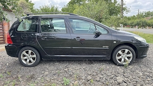 Vând Peugeot 307 SW - imagine 3