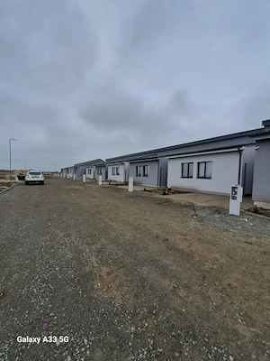 Vind terenuri cu AC 350-500mp duplex P+2  Torontalului-Metro2 , Pret 110 euro m2