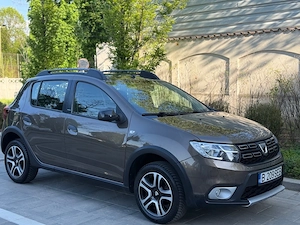 Dacia Sandero Stepway Black&White 0.9 TCe+ GPL 90cp - imagine 2