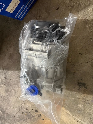 Compresor climă MAHLE - imagine 2