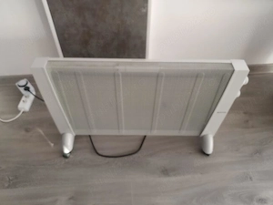 Vand 2 convectoare Paxton pret 500 lei neg.