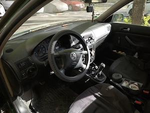 Vând VW GOLF 4 1.4 16 Stare Foarte Bună  - imagine 19