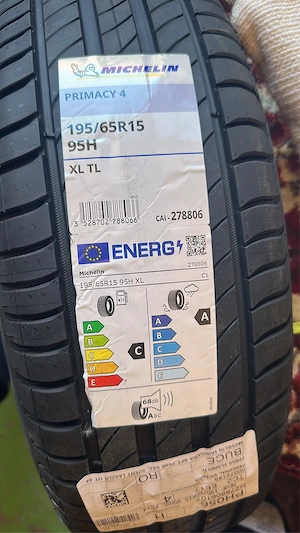 Vând 4 cauciucuri michelin primacy 4 noi