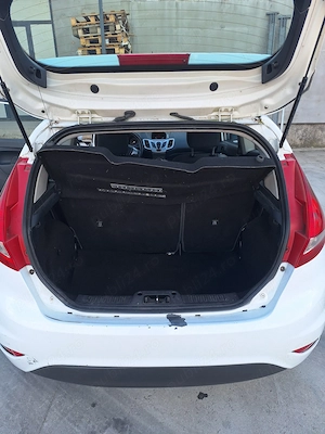 Ford fiesta.1.4 tdci - imagine 4