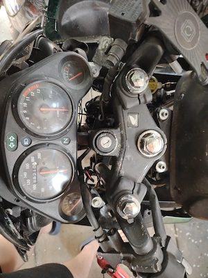 Vând honda cbr 125 j39 2009 - imagine 2