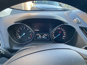 Vand Ford Kuga 4x4 ecoboost cu 52000 km rulaj - imagine 6