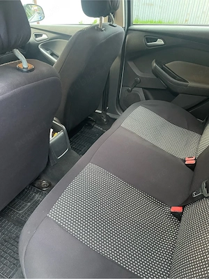 Ford Focus MK3 2014 1.6 TDCI 115 CP Hatchback - imagine 9