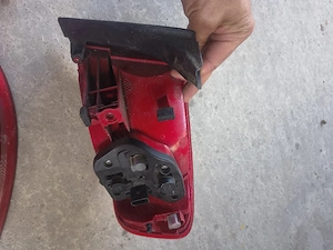 de vazare lampi spate audi a4 - imagine 3