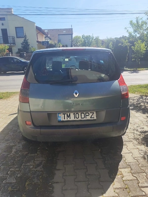 Renault megane scenic - imagine 4