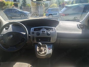 Renault megane scenic - imagine 2