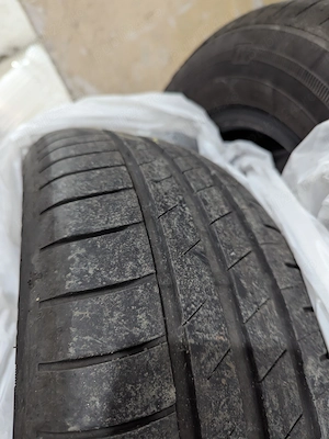 Vand 4 anvelope 195/65/15 vara Goodyear  - imagine 3