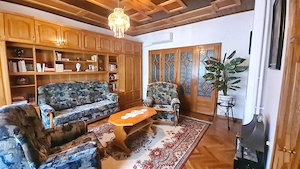 Proprietar: Casă solidă și spațioasă în zona centrală - oraș Sânnicolau Mare - imagine 7