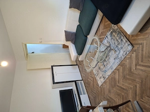 Inchiriez apartament cu 2 camere