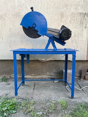 Masină debitare metal - 220 V