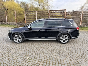 Volkswagen Passat Alltrack 2.0 TDI 4 Motion , 190 CP , an 2016 , Euro 6 - imagine 3