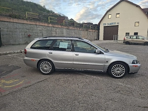 Vand Volvo V40 - imagine 3