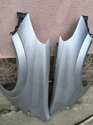 Aripi fata Opel Astra H  - imagine 2