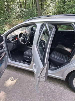 Ford focus,motor 1600 Diesel,An 2009, 80kw,110cp,Unic Proprietar  - imagine 5