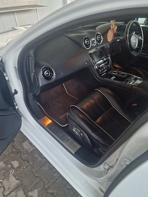De vânzare Jaguar XJ 3.0 - imagine 2