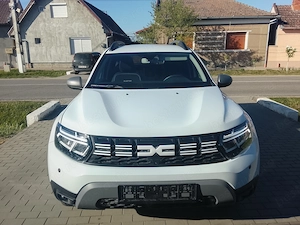 1,3 Benzina , 4 x 2 , 2024 - imagine 3