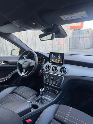 Mercedes-Benz GLA 180  benzină | 90.000 km | - imagine 6