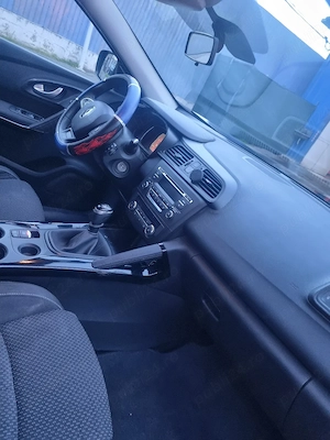 Vând Renault Kadjar 1.2tci 130CP - imagine 2