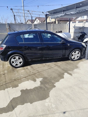 Opel Astra H 1.6 benzină - imagine 5
