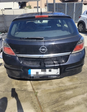 Opel Astra H 1.6 benzină - imagine 3