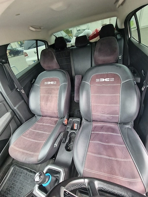 Dacia Logan 3 TCe 90 MT6 GPL - imagine 8