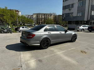 Mercedes C Class2.2, An2012, Stare foarte buna - imagine 2