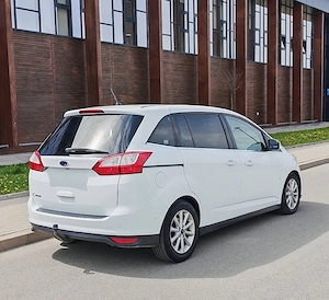 ford grand Cmax - imagine 5