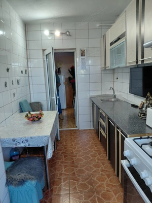  Oportunitate! 2 camere decomandat, etaj 1/4, 2 balcoane – General - imagine 8