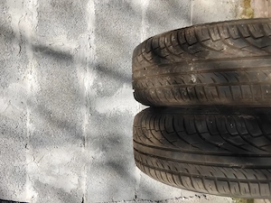 Vând roți vară DACIA - 185/65 r15 - 375 lei / perechea. - imagine 5