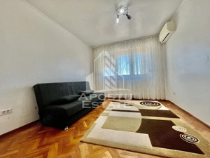 Apartament 3 camere, zona Centrala - imagine 3