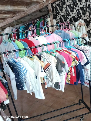 De vanzare un magazin de haine de copii second hend  - imagine 4