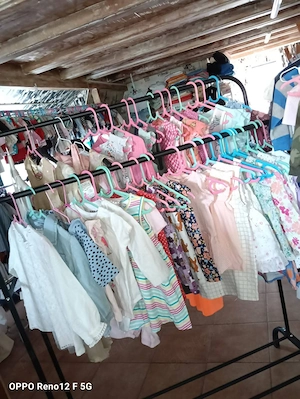 De vanzare un magazin de haine de copii second hend  - imagine 5