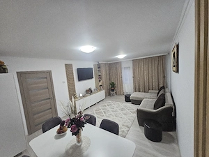 Vand Apartament 