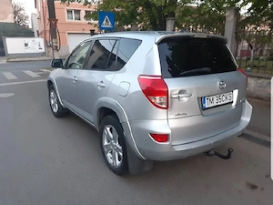 vand sa schimb toyota rav 4 2006