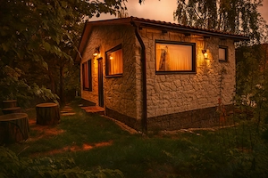 Complex de 2 pensiuni turistice in Covasna - imagine 10