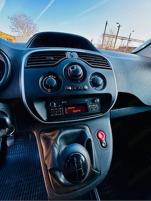 Renault Kangoo MAXI, 1.5 dci 90cp, utilitara in acte, recent importata, se emite factura fiscala  - imagine 8