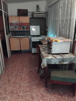 Casa de vânzare  - imagine 9