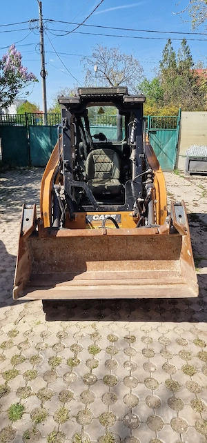 Vand miniincarcator Case SR 160 - imagine 3