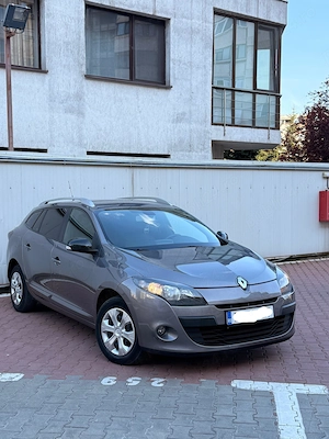Renault Megane3 1.5 Dci 110 Cp 2011    Navi Clima    Avariat Lovit - imagine 8