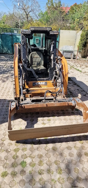 Vand miniincarcator Case SR 160 - imagine 5