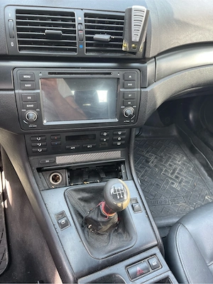 BMW seria 3  motor 2l turbodiesel cu 150 CP  comenzi pe volan  navi  interior piele  inmatriculat RO - imagine 4