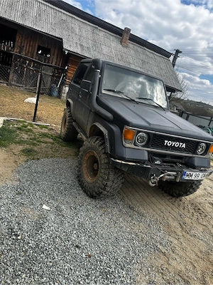 toyota land cruiser j70 vand sau schimb cu toyota hilux  - imagine 4